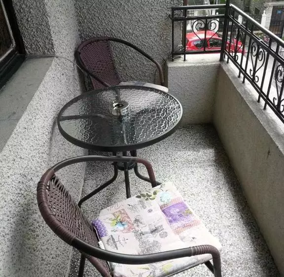 هتل къща за гости The Sunny Corner
