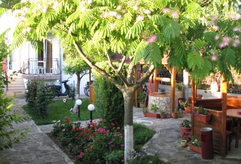 בית מלון כפרי Morski Dar