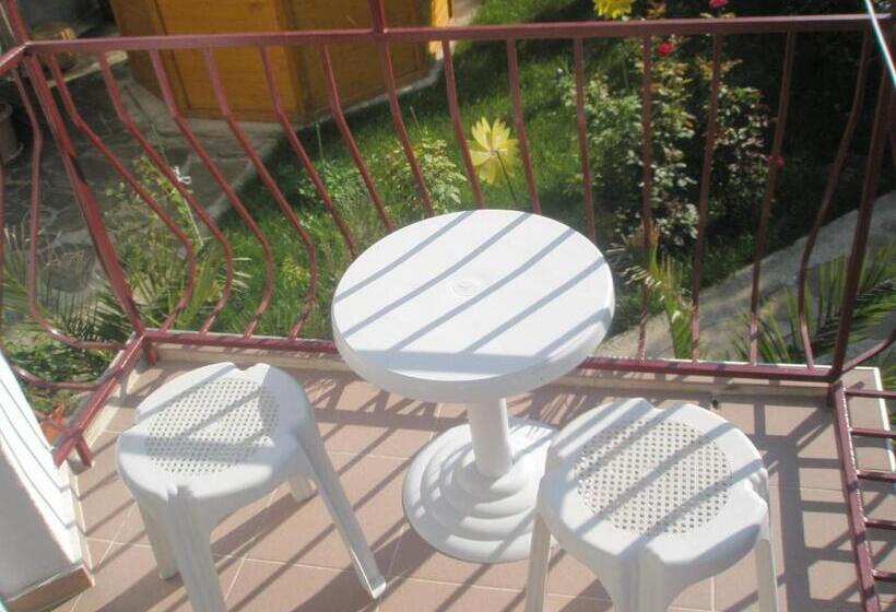 בית מלון כפרי Morski Dar