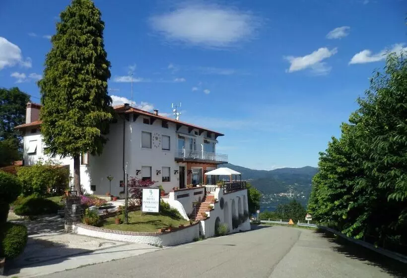 ホテル Panoramico Lago D Orta Adults Only