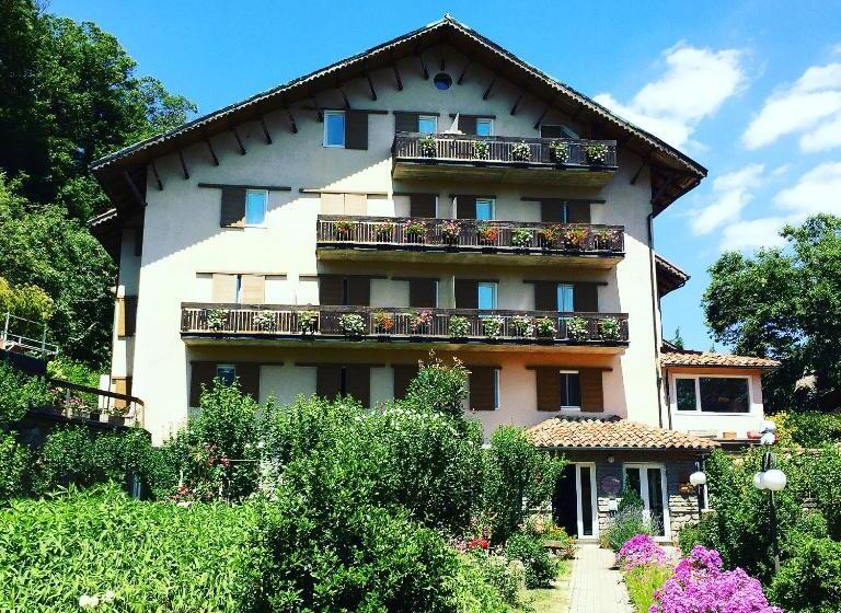 ホテル Parco Erosa