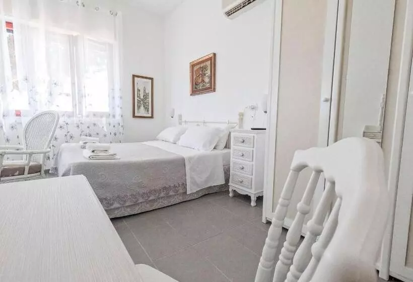 ホテル Villa Sarina