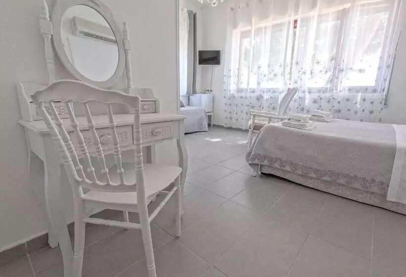 ホテル Villa Sarina