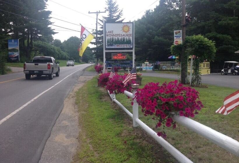 Lake Winnipesaukee Motel