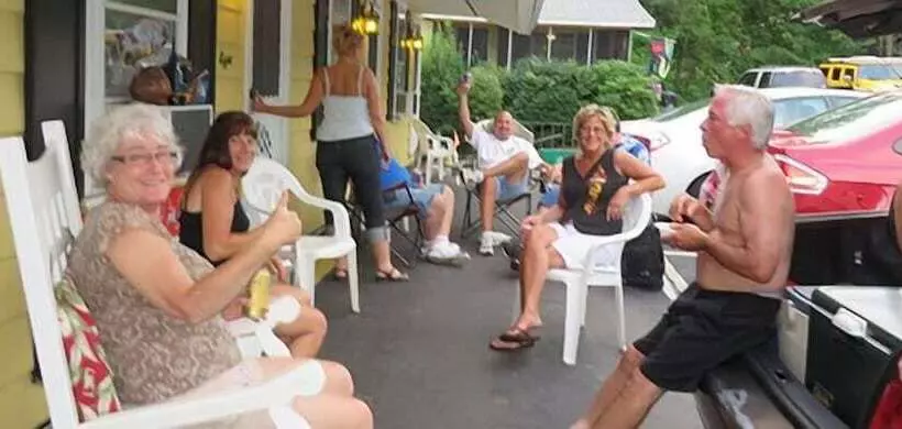 Lake Winnipesaukee Motel