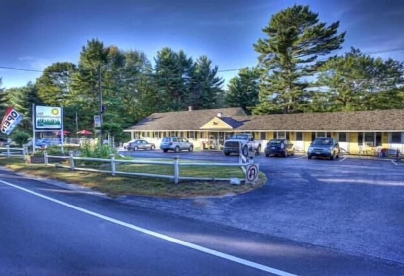 Lake Winnipesaukee Motel