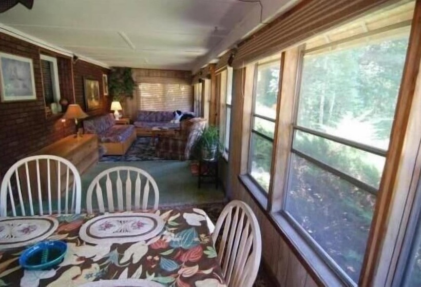 Lake Winnipesaukee Motel