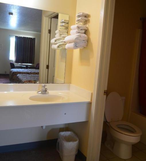 فندق على الطريق Ouachita Mountain Inn