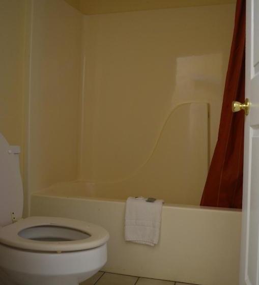 فندق على الطريق Ouachita Mountain Inn