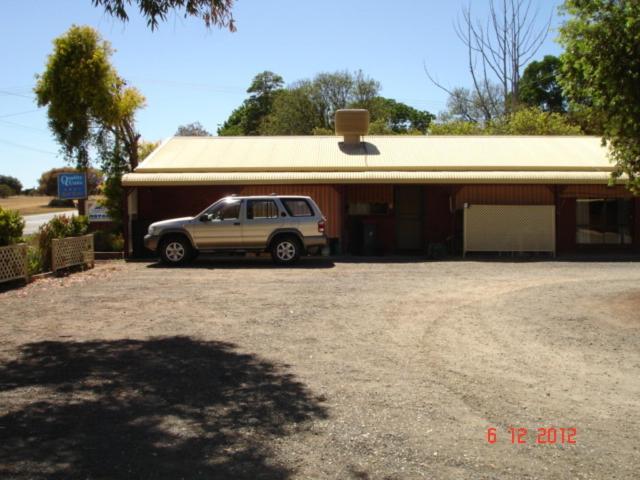 汽车旅馆 Tooleybuc Country Roads Motor Inn