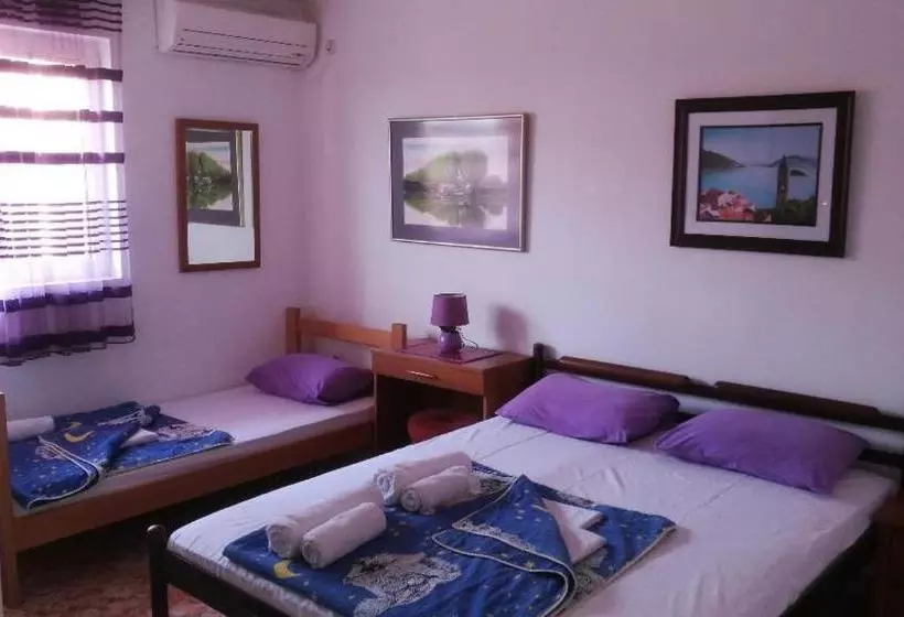 پانسیون Apartments Drobni Pijesak