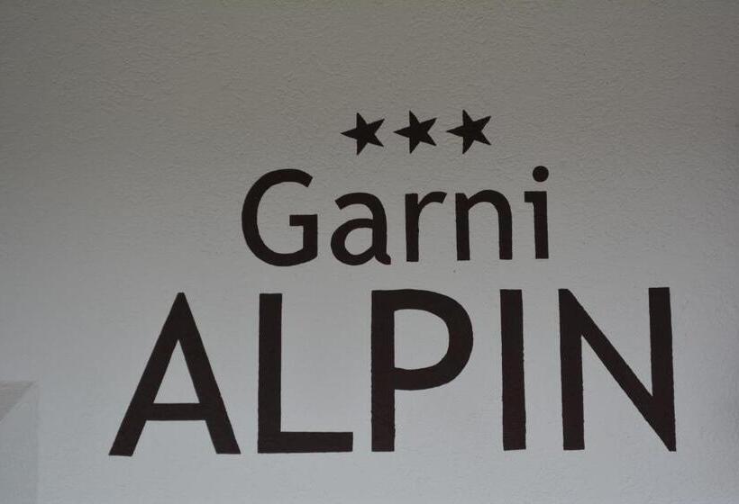 פנסיון Garni Alpin