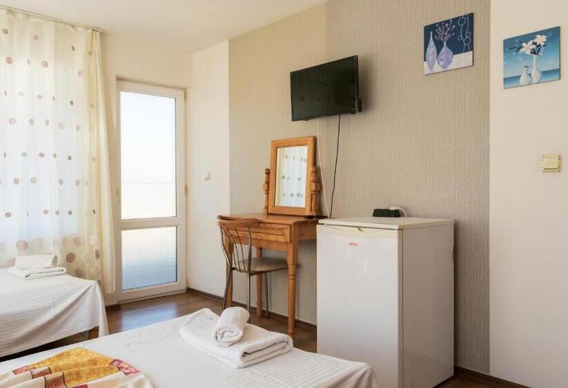 پانسیون Guest House Eos