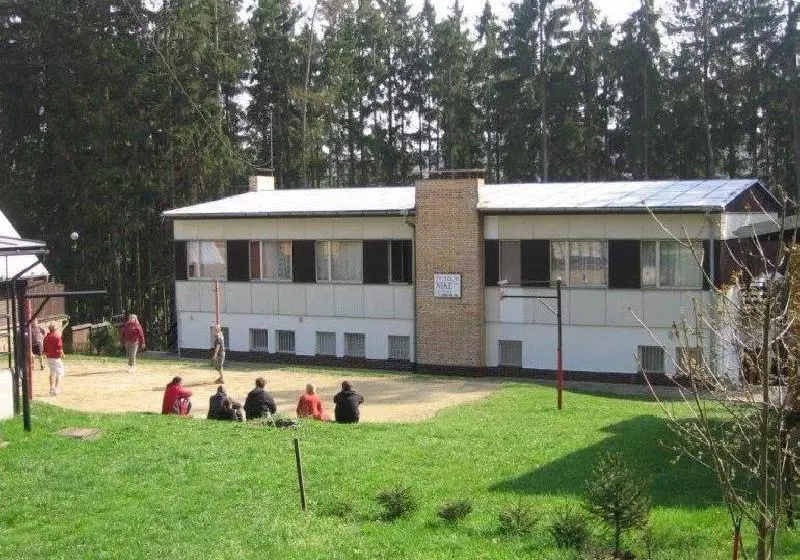 پانسیون Penzion Nike Trio Riviera