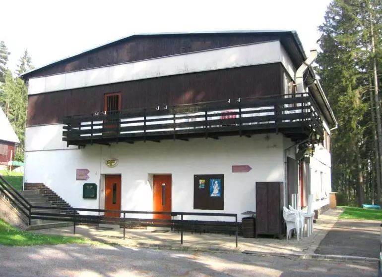 پانسیون Penzion Nike Trio Riviera