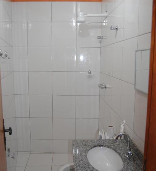 פנסיון Pousada Rainha Dos Anjos