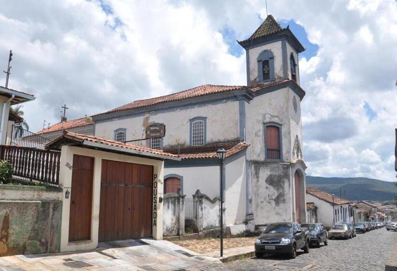 פנסיון Pousada Rainha Dos Anjos