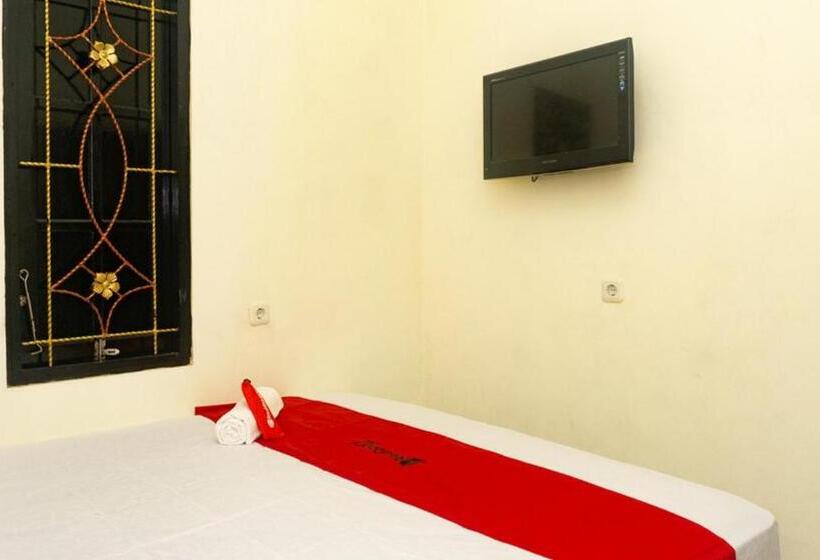 פנסיון Reddoorz Near Sentani Airport Jayapura