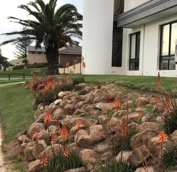 Majatalo Zebras Guesthouse