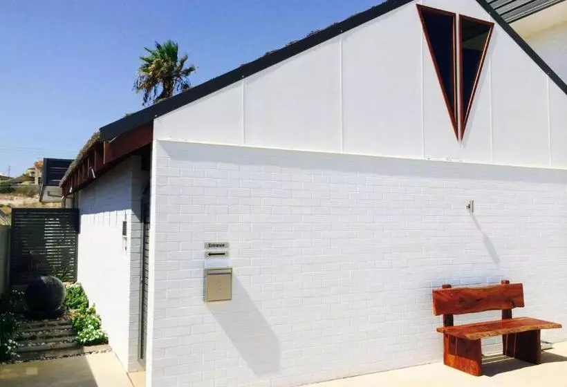 Majatalo Zebras Guesthouse