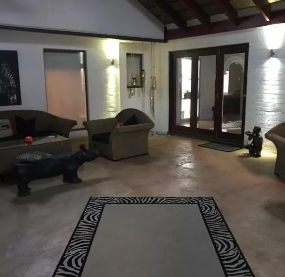 Majatalo Zebras Guesthouse