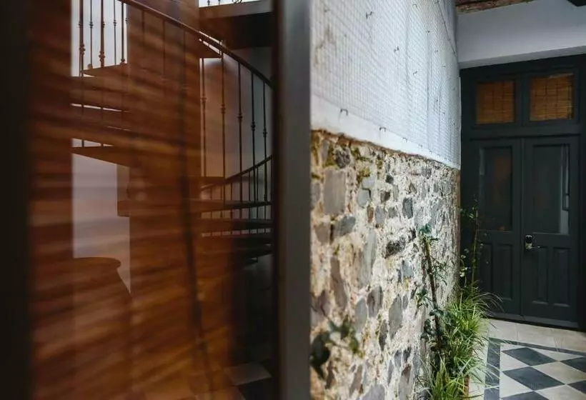 ユースホステル Posada El Viejo Consulado