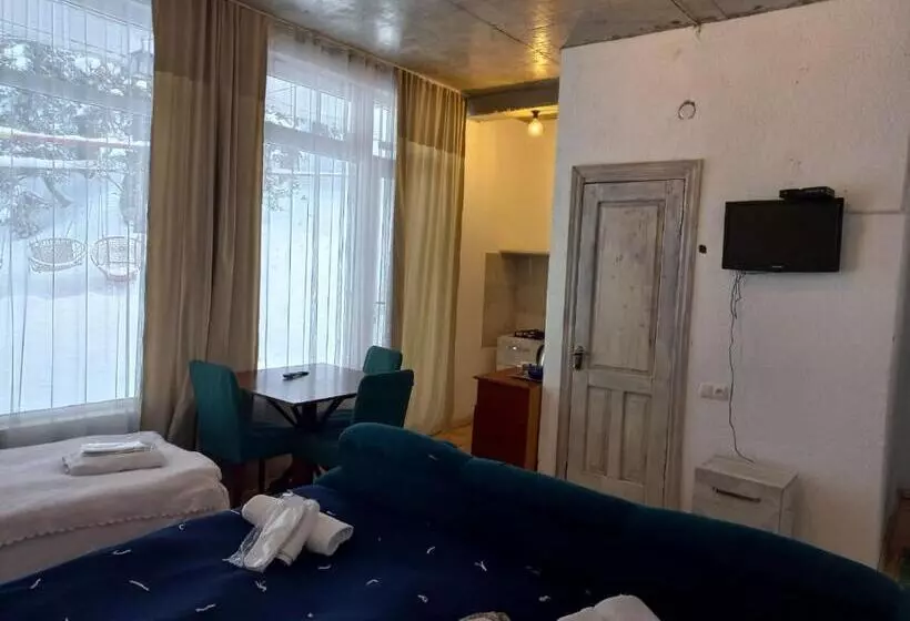 Boutique Hotel Shale