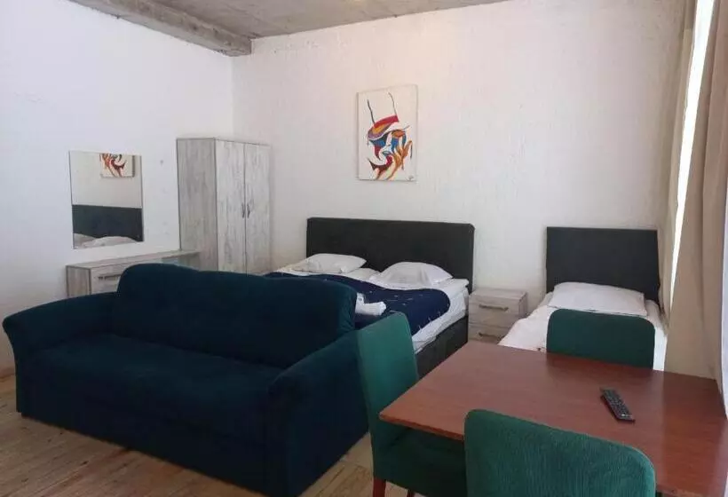 Boutique Hotel Shale