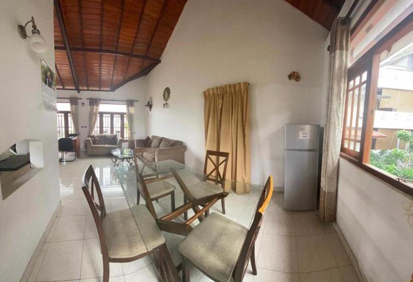 ホテル 360 Beach Residence