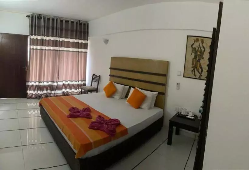 Hotelli 360 Beach Residence