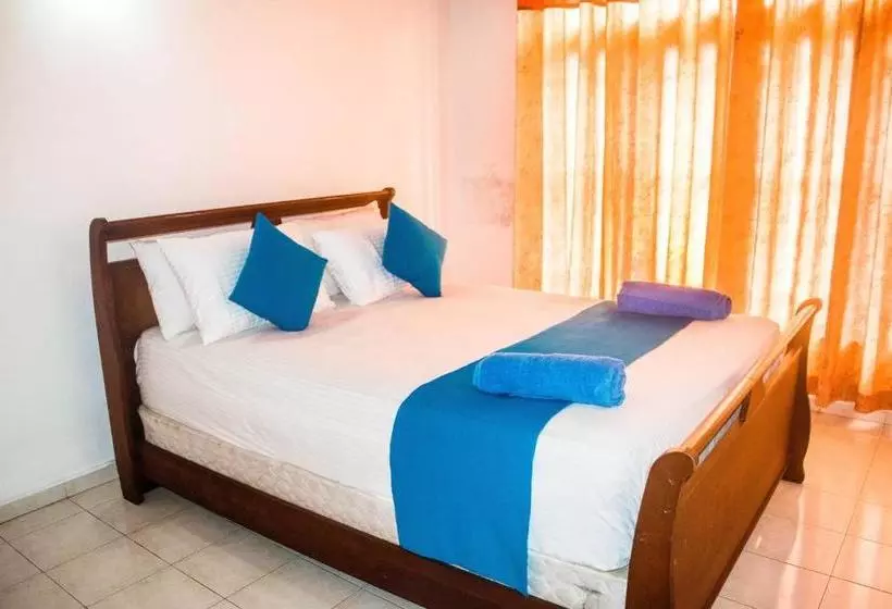 Hotelli 360 Beach Residence