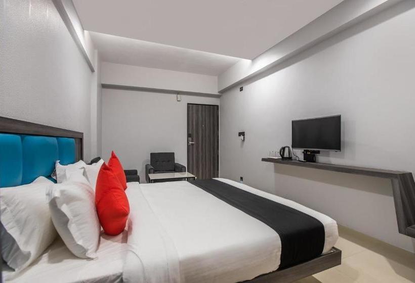 Hotell Vaccinated Staff Capital O 69251  Citadel 2