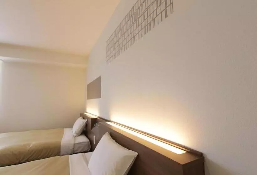 Hotelli New Gaea Nishikumamotoekimae