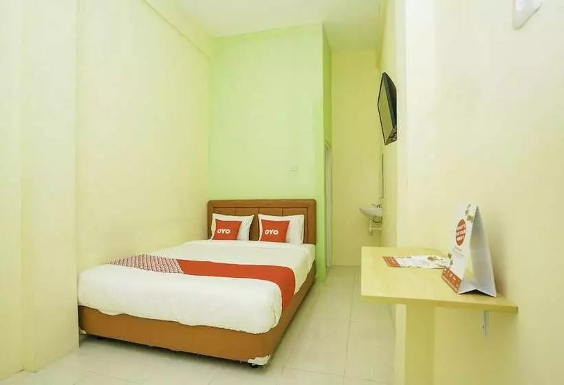 ホテル Oyo 1367 Banuwa Residence Near Rsu Mitra Keluarga Waru Kabupaten Sidoarjo