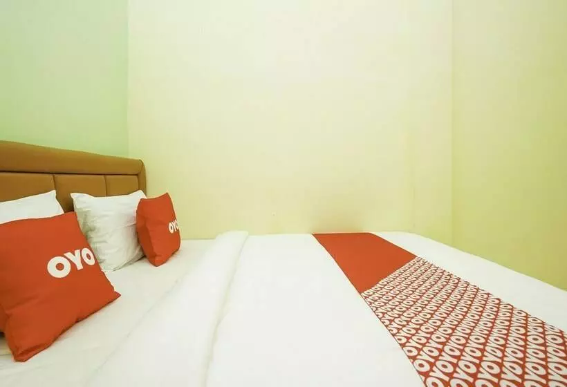 ホテル Oyo 1367 Banuwa Residence Near Rsu Mitra Keluarga Waru Kabupaten Sidoarjo