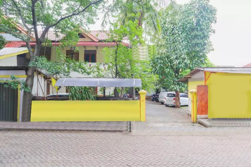 ホテル Oyo 3058 Griya Samawah Syariah