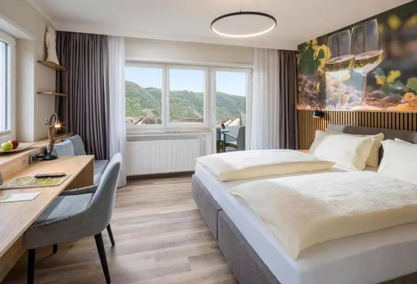 Majatalo Weinhotel Sonnenschein