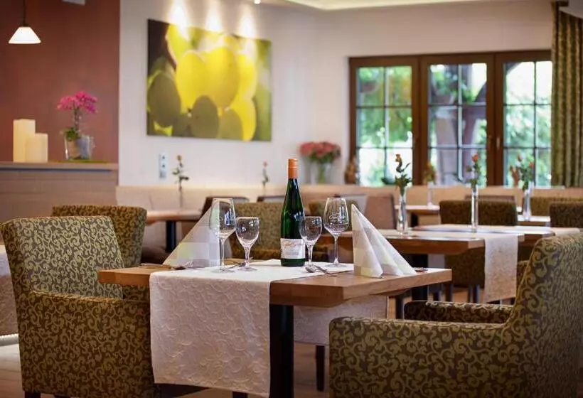 Majatalo Weinhotel Sonnenschein