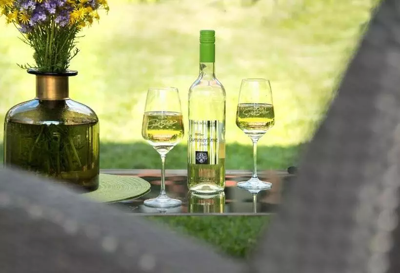 Majatalo Weinhotel Sonnenschein