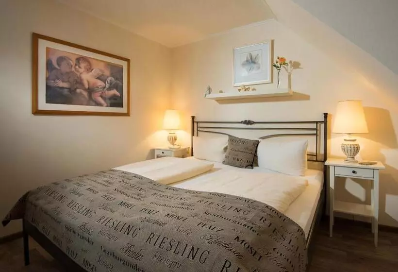 Majatalo Weinhotel Sonnenschein