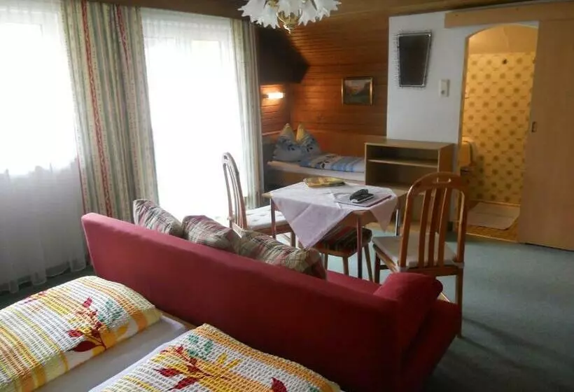 Majatalo Haus Zur Linde