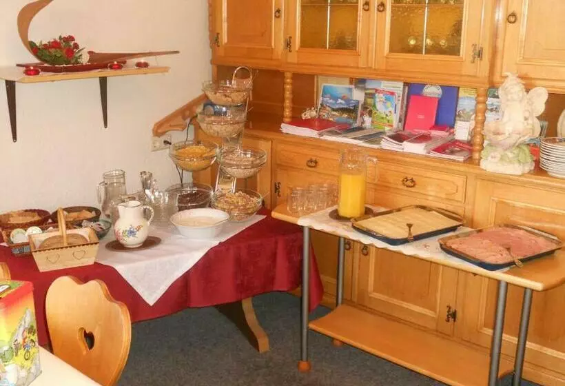 Majatalo Haus Zur Linde