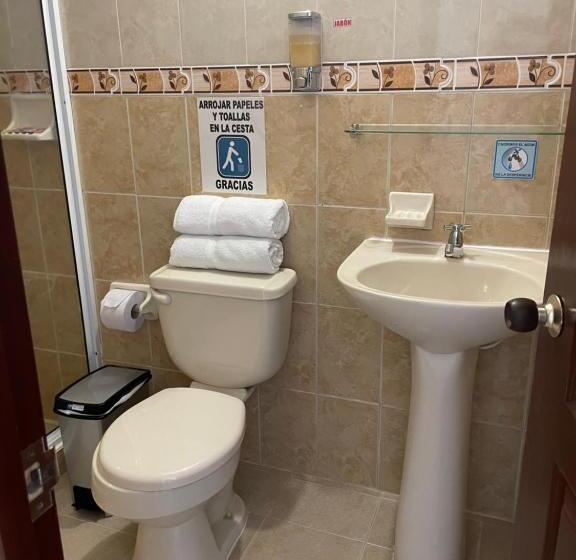 Pension Hospedaje Camino Real A 150 Mts Del Centro