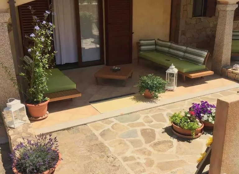 Majatalo Sa Murta Bianca Guesthouse