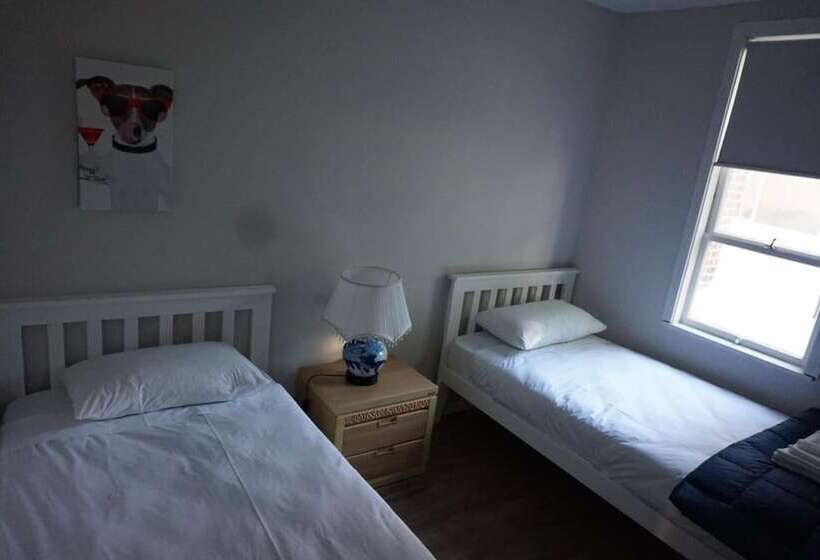 פנסיון Auckland Hauraki Modern Guest House