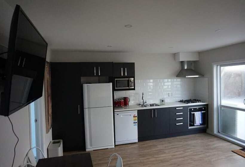 פנסיון Auckland Hauraki Modern Guest House