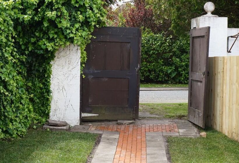 פנסיון Auckland Hauraki Modern Guest House