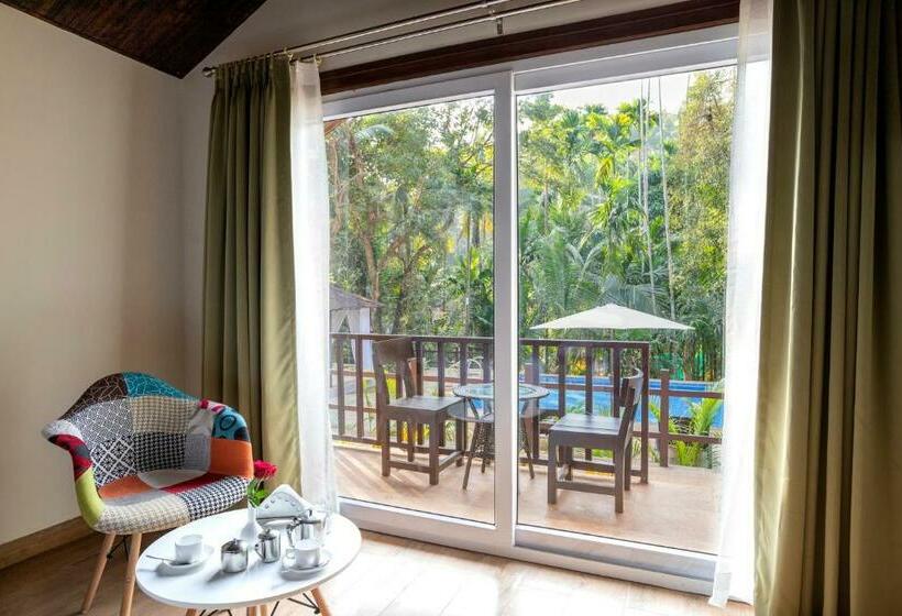 Stone Wood Nature Resort, Gokarna