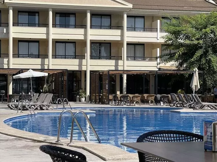 Aparthotel Bahia Pollensa