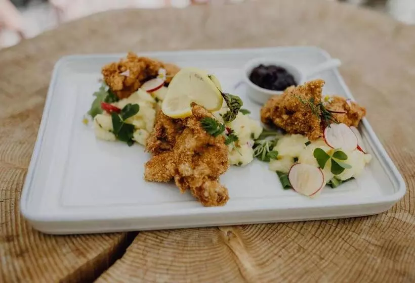 Dorfcafe Unken Hotelpension Swirtshaus Im Dorf